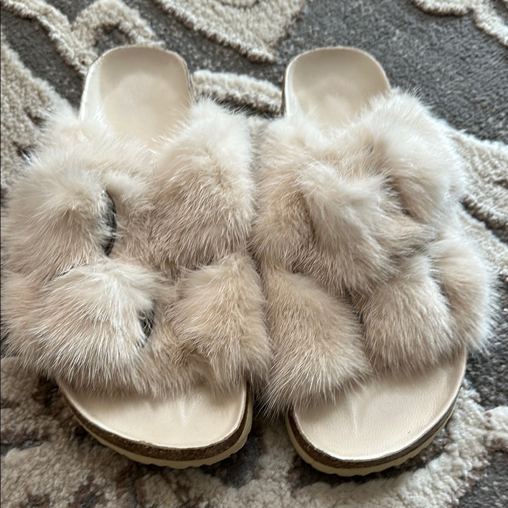 Women's Cream Fur Slide Sandals